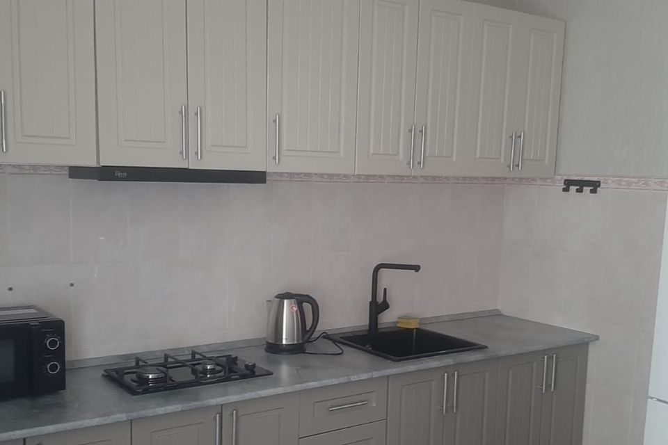 Сдаётся 2-комнатная квартира, 60 м²