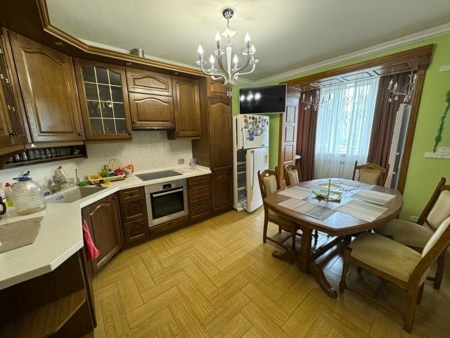 Сдаётся 3-комнатная квартира, 120 м²