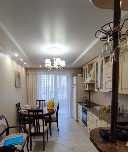 Сдаётся 1-комнатная квартира, 58 м²