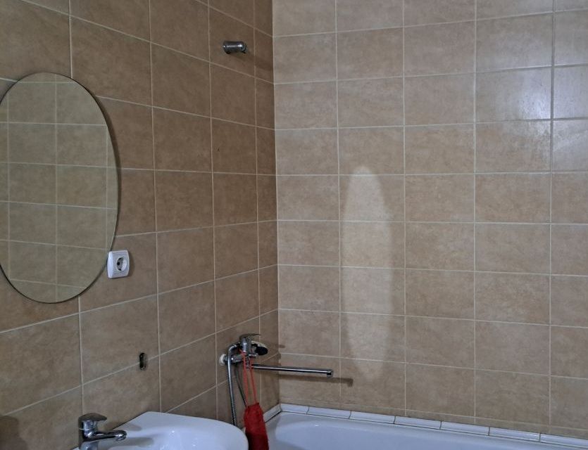 Сдаётся 1-комнатная квартира, 51 м²