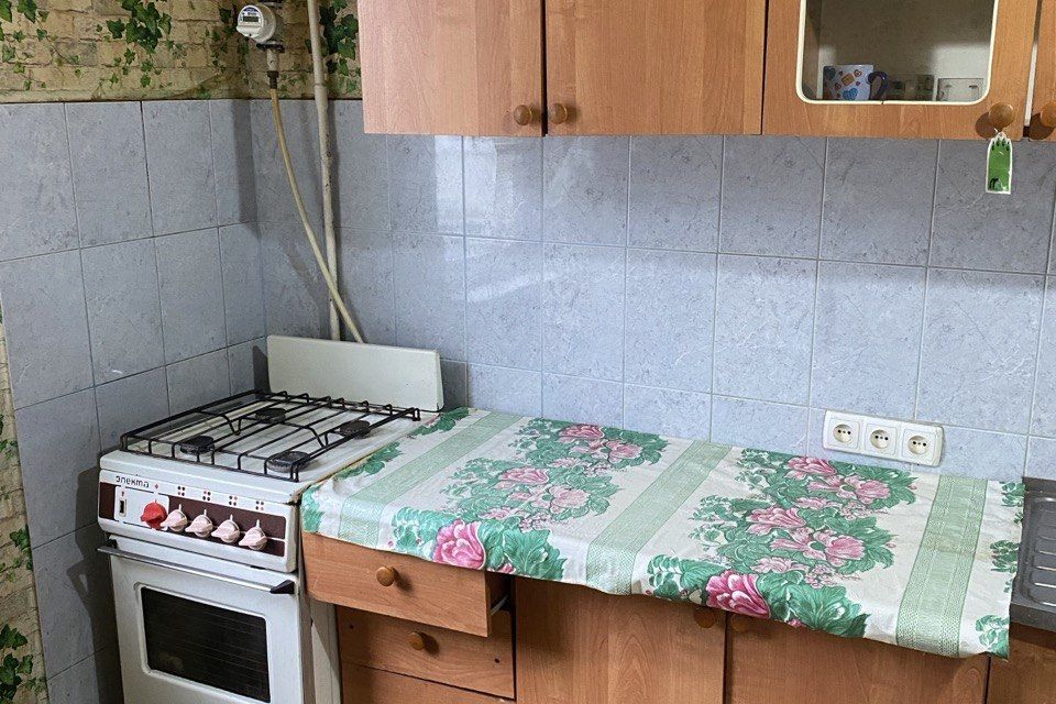 Сдаётся 2-комнатная квартира, 65 м²