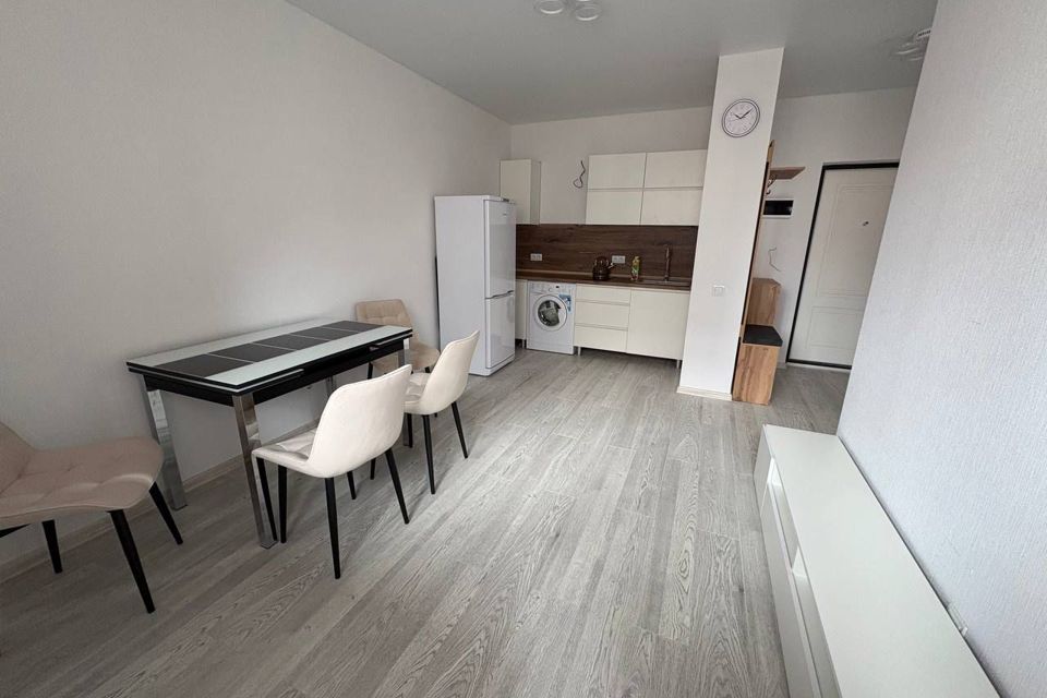 Сдаётся 1-комнатная квартира, 40 м²