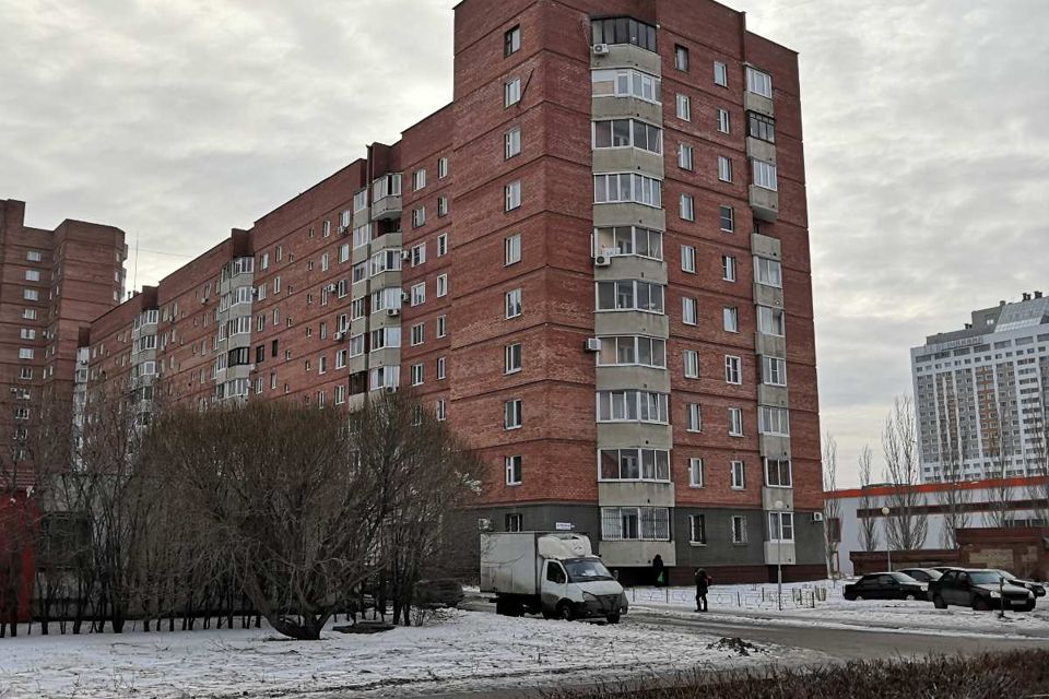 Сдаётся 4-комнатная квартира, 86 м²