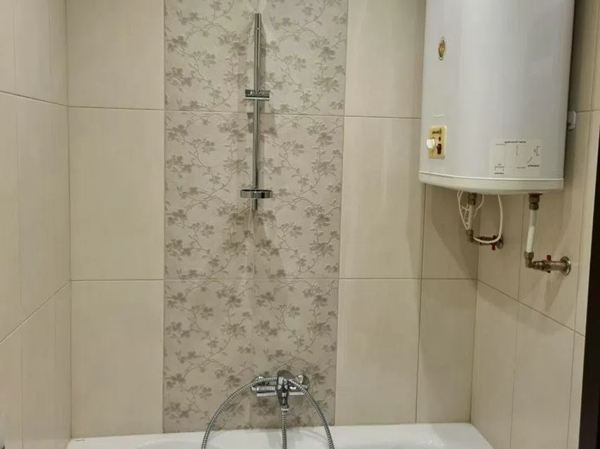 Сдаётся 2-комнатная квартира, 55 м²