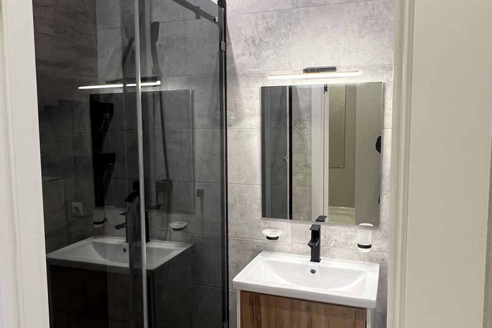 Сдаётся 1-комнатная квартира, 42 м²