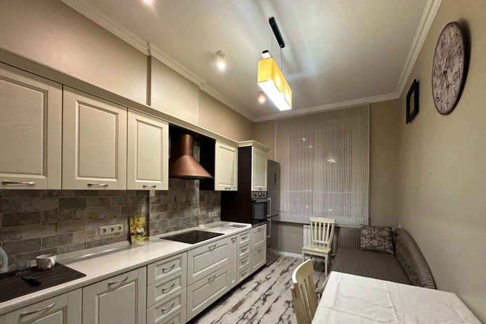 Сдаётся 1-комнатная квартира, 37 м²