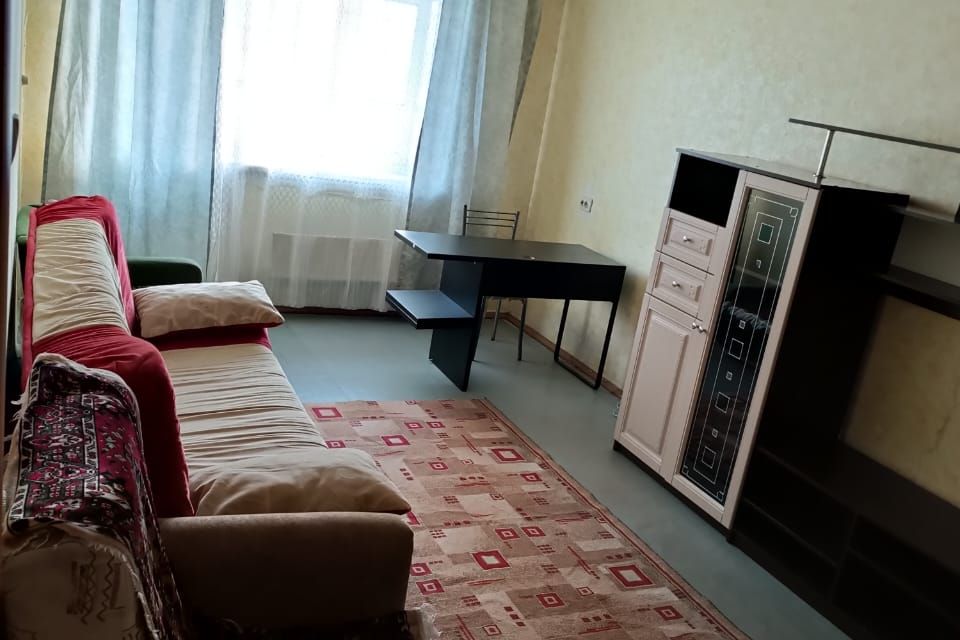Сдаётся 1-комнатная квартира, 37 м²