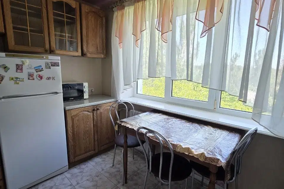 Сдаётся 2-комнатная квартира, 42 м²