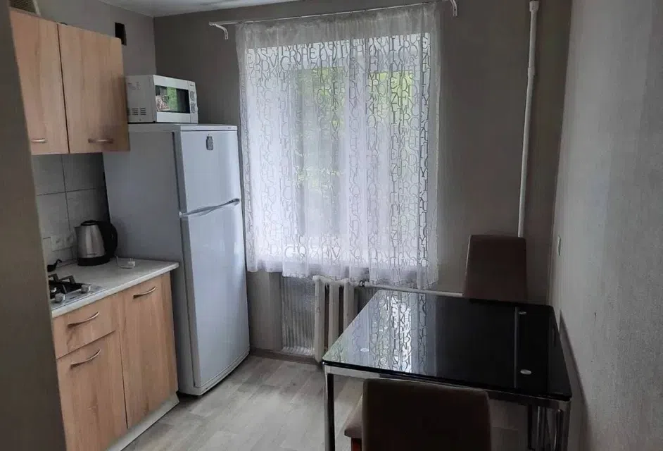 Сдаётся 1-комнатная квартира, 37 м²