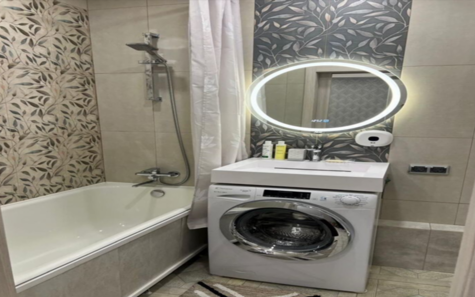 Сдаётся 1-комнатная квартира, 51 м²