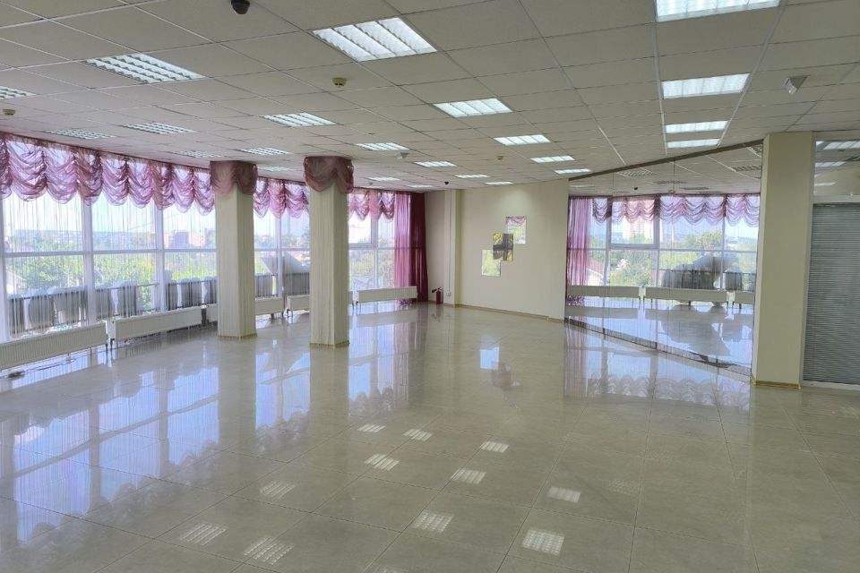 Сдаётся помещение своб. назначения, 255 м²