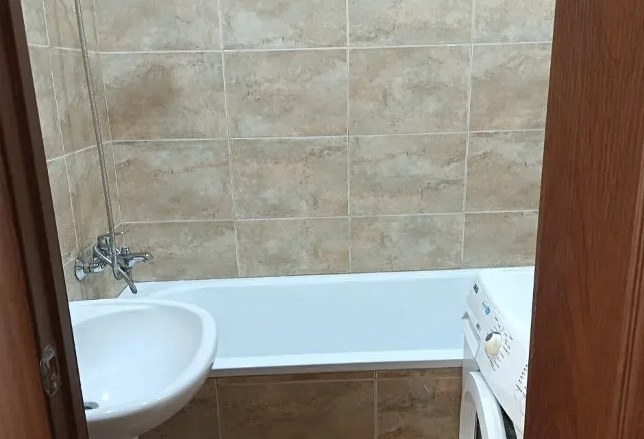 Сдаётся 1-комнатная квартира, 32 м²