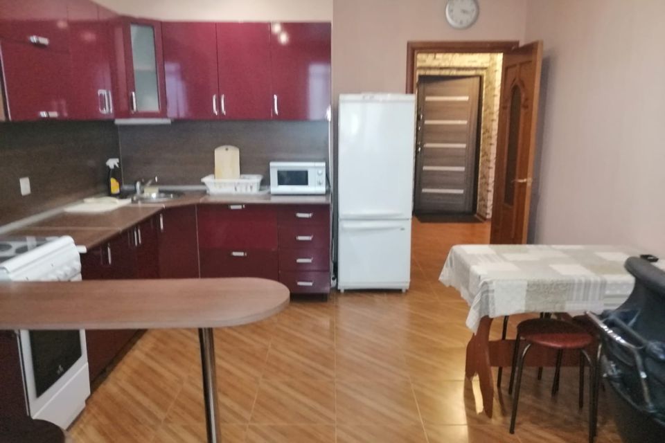 Сдаётся 1-комнатная квартира, 53 м²