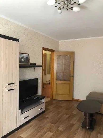 Сдаётся 2-комнатная квартира, 52 м²