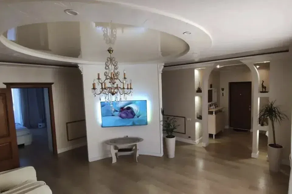 Сдаётся 3-комнатная квартира, 120 м²