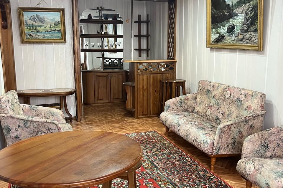 Сдаётся 1-комнатная квартира, 37 м²