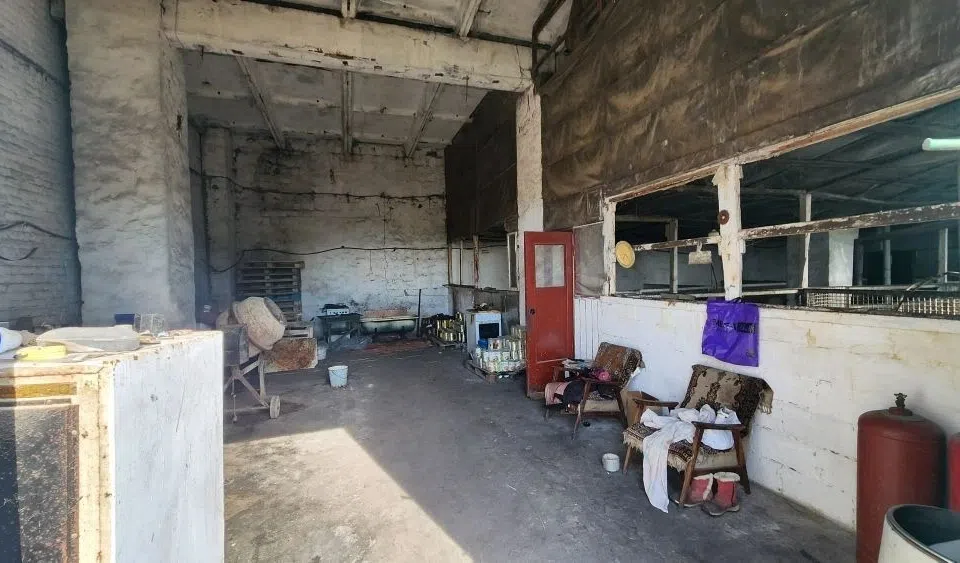 Сдаётся склад, 1300 м²