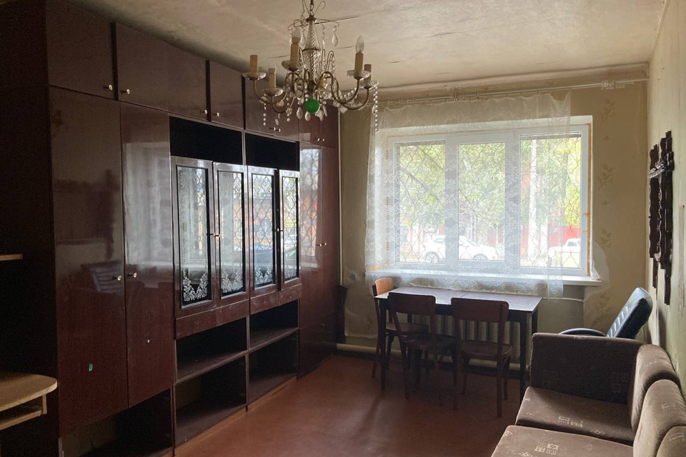 Сдаётся 4-комнатная квартира, 90 м²