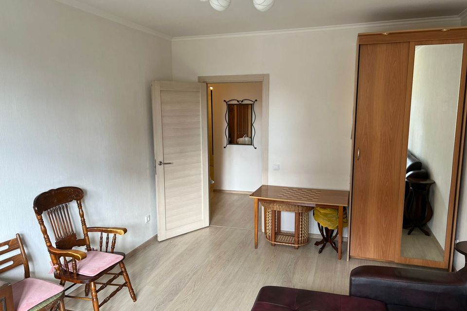 Сдаётся 2-комнатная квартира, 67 м²
