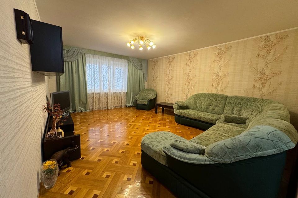 Сдаётся 3-комнатная квартира, 114 м²