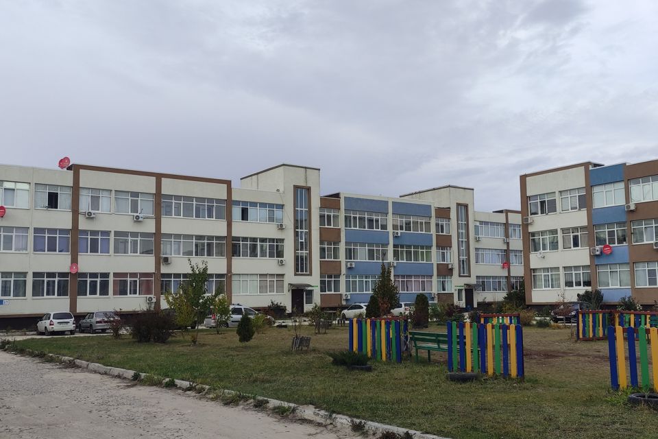 Сдаётся 3-комнатная квартира, 88 м²
