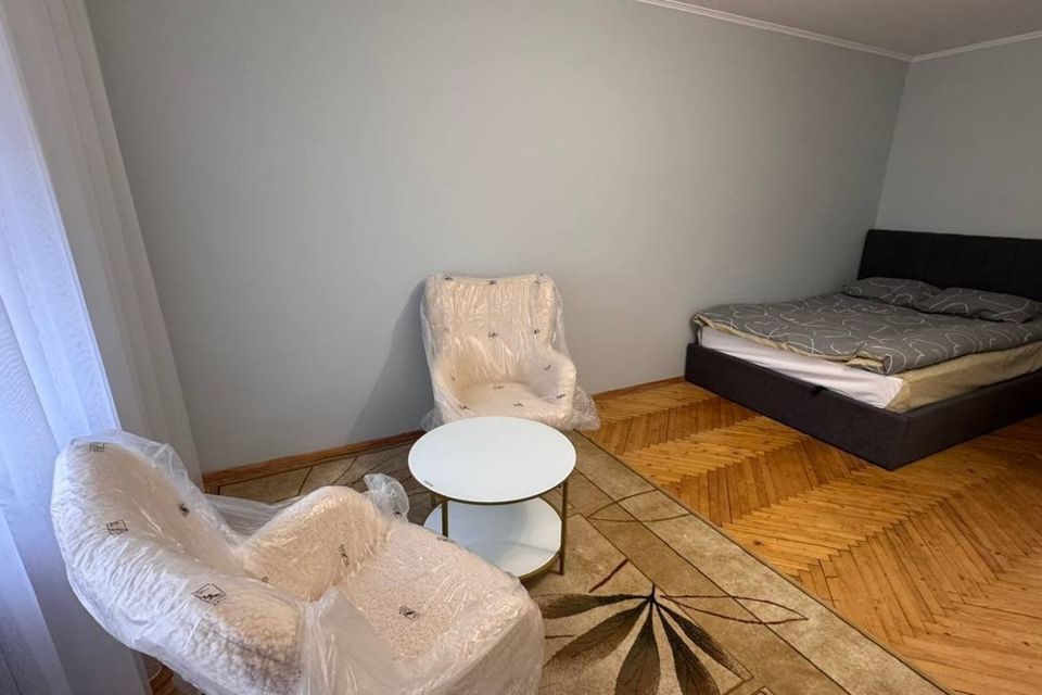Сдаётся 1-комнатная квартира, 37 м²