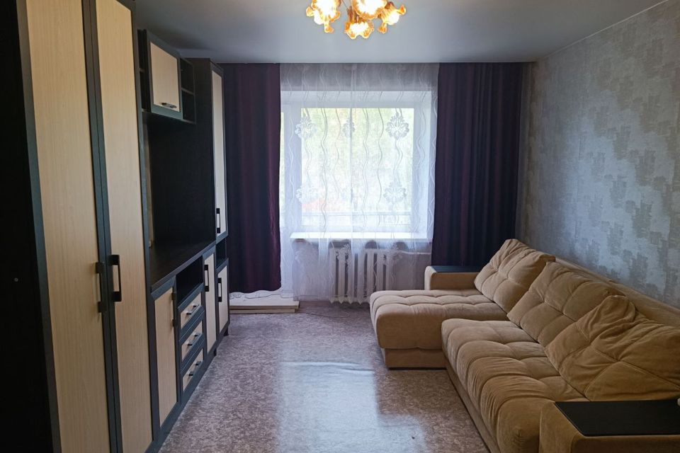Сдаётся 1-комнатная квартира, 40 м²
