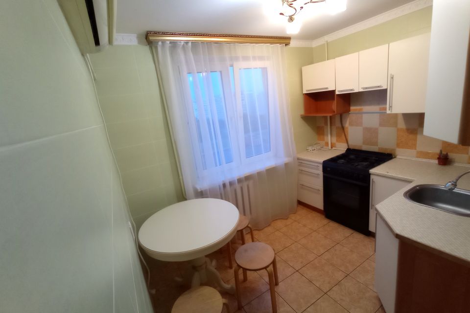 Сдаётся 2-комнатная квартира, 50 м²