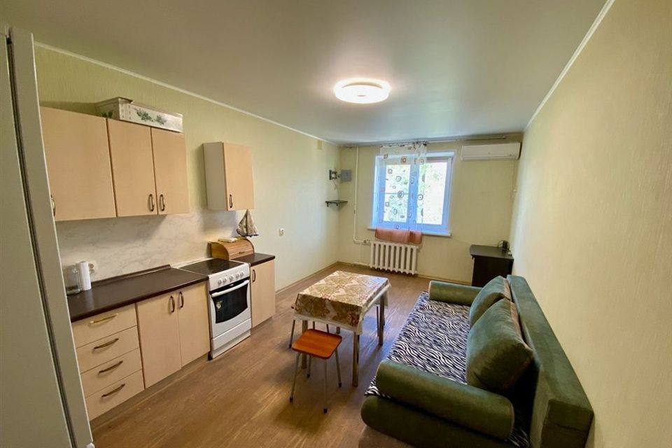 Сдаётся 1-комнатная квартира, 52.7 м²