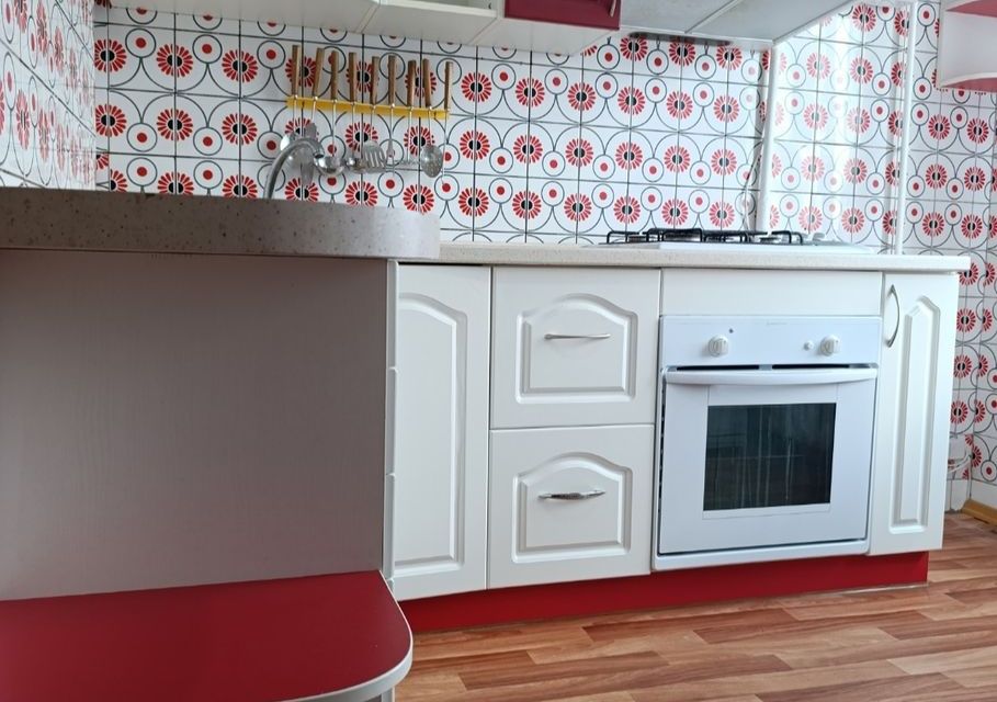 Сдаётся 2-комнатная квартира, 57 м²