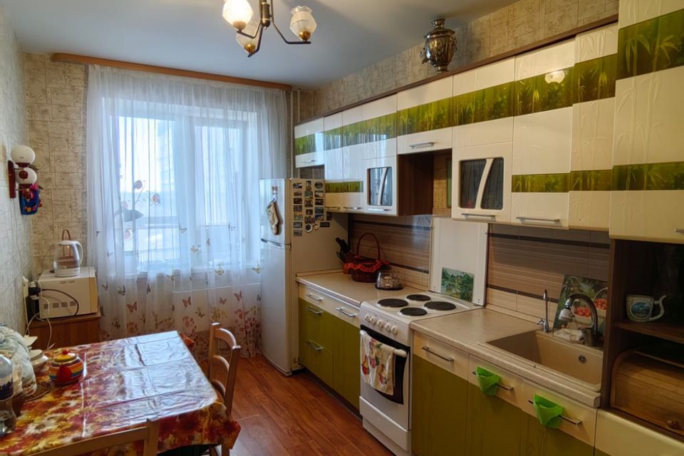 Сдаётся 2-комнатная квартира, 57 м²