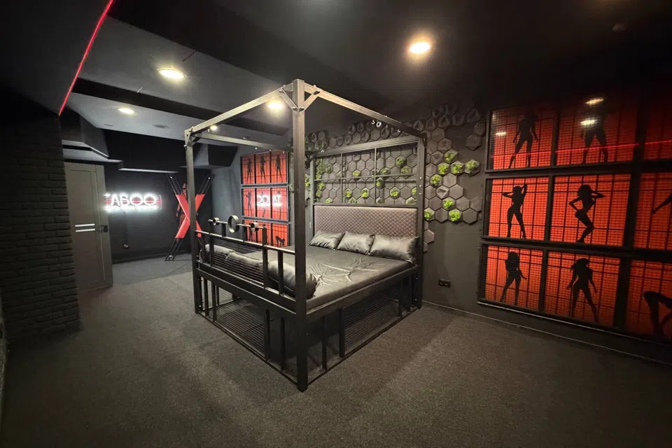 Сдаётся помещение своб. назначения, 230 м²