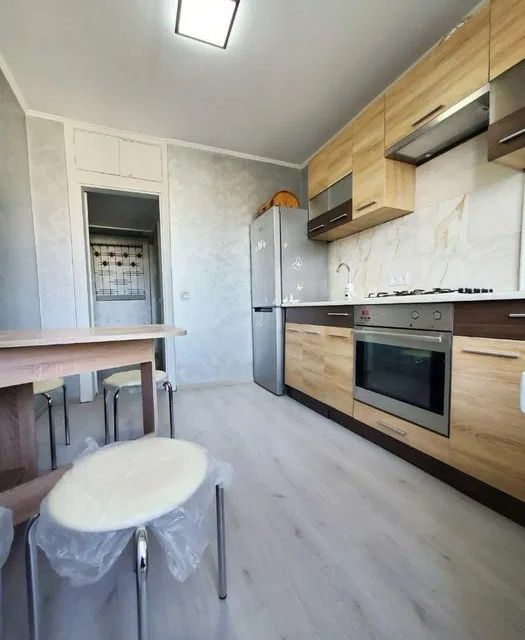 Сдаётся 3-комнатная квартира, 59 м²