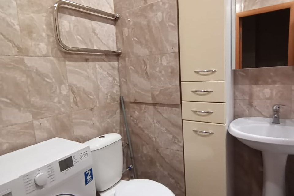 Сдаётся 1-комнатная квартира, 40 м²