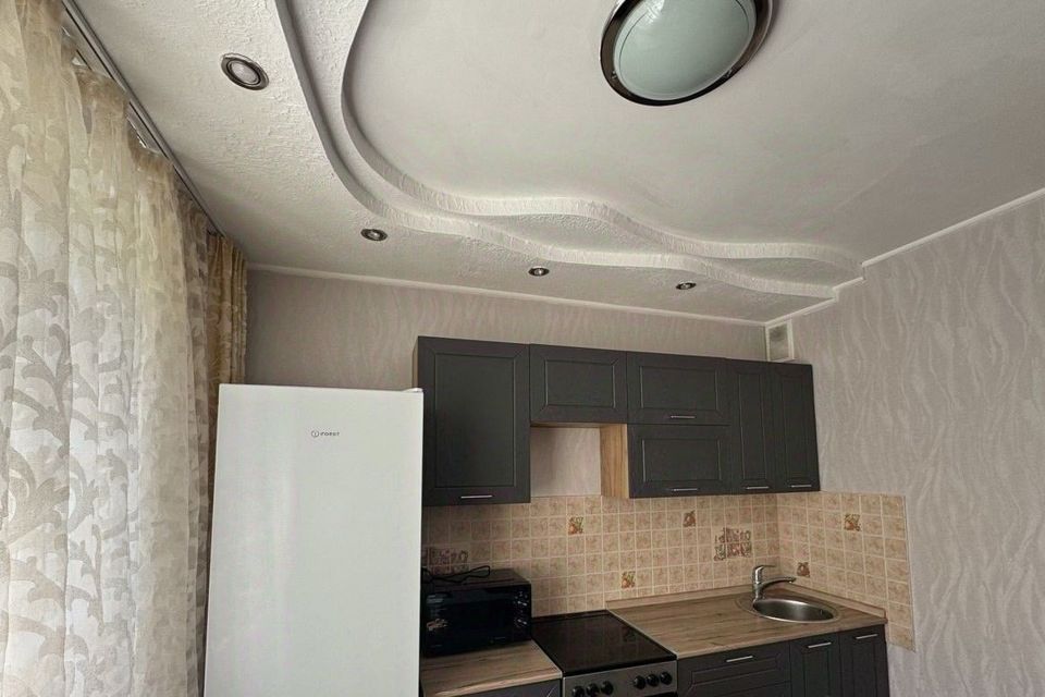 Сдаётся 1-комнатная квартира, 42 м²