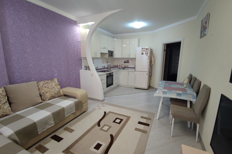 Сдаётся 2-комнатная квартира, 49.8 м²