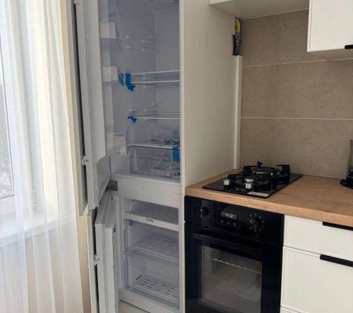 Сдаётся 2-комнатная квартира, 58 м²