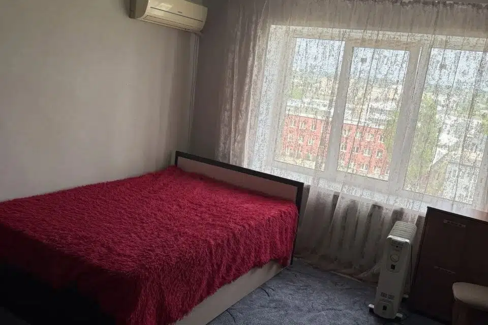 Сдаётся 1-комнатная квартира, 37 м²