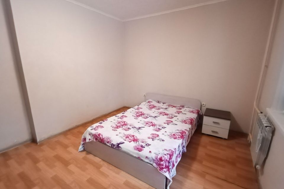 Сдаётся 2-комнатная квартира, 60 м²