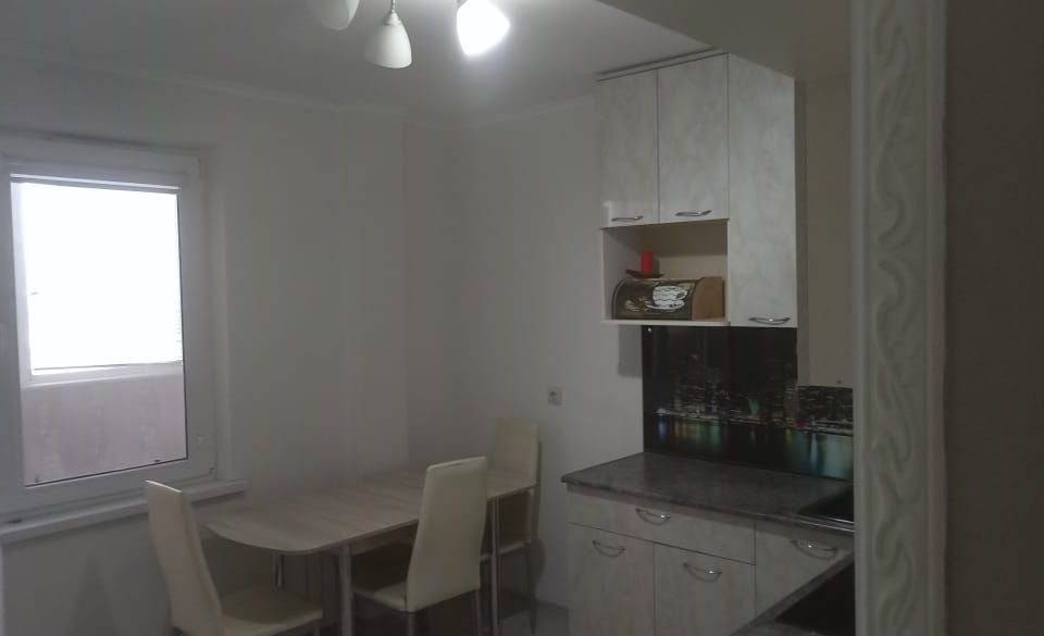 Сдаётся 1-комнатная квартира, 38 м²