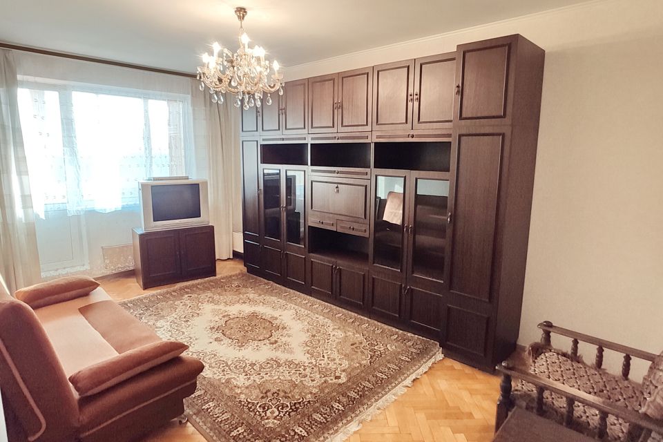 Сдаётся 2-комнатная квартира, 60 м²