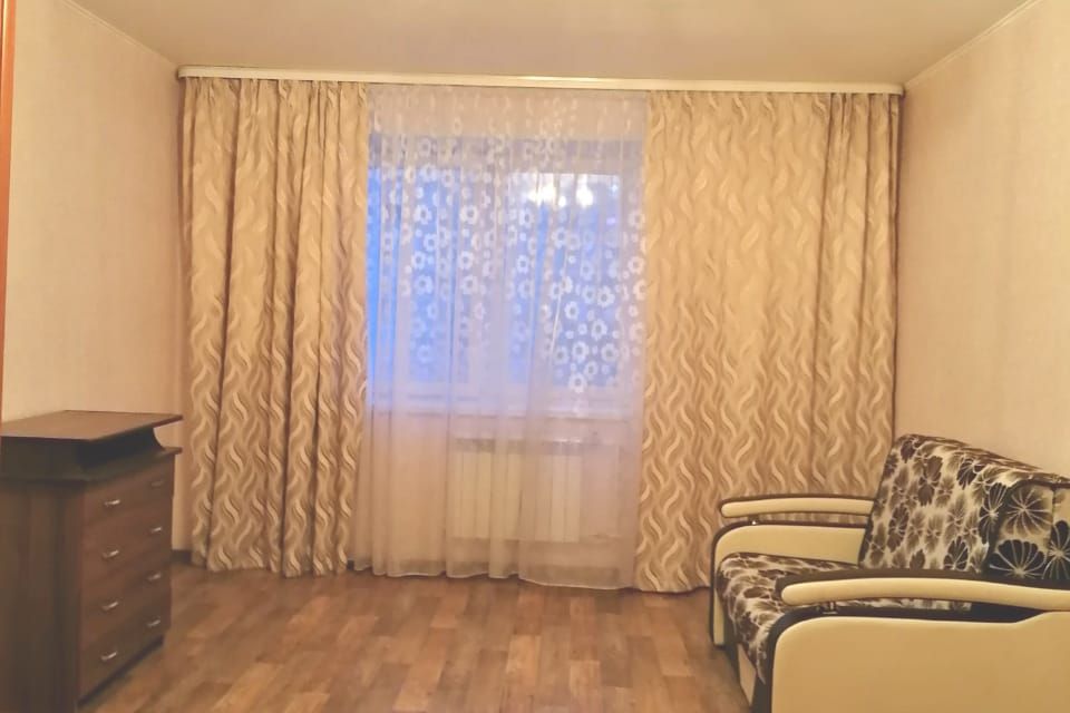Сдаётся 1-комнатная квартира, 44 м²