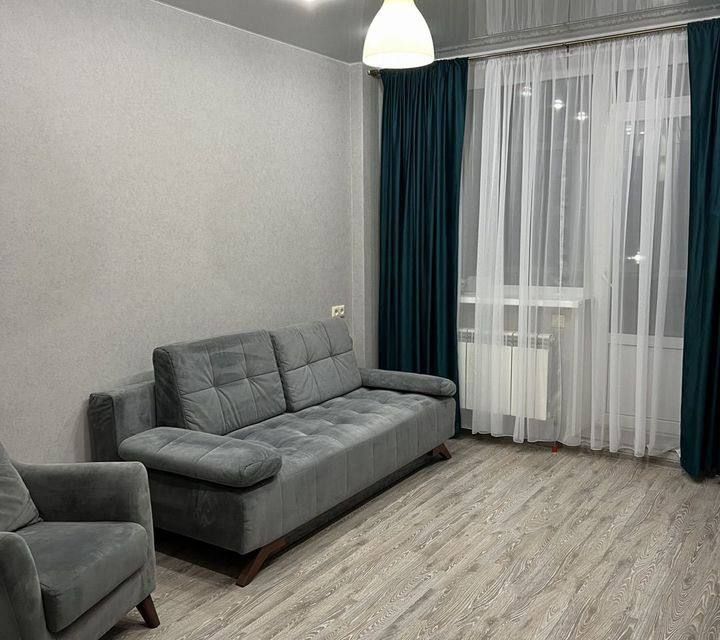 Сдаётся 1-комнатная квартира, 38 м²
