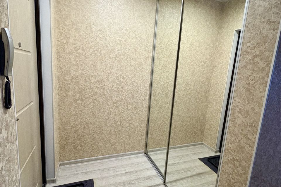 Сдаётся 1-комнатная квартира, 42 м²