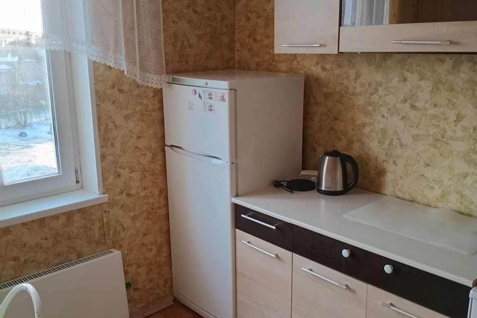 Сдаётся 2-комнатная квартира, 62 м²