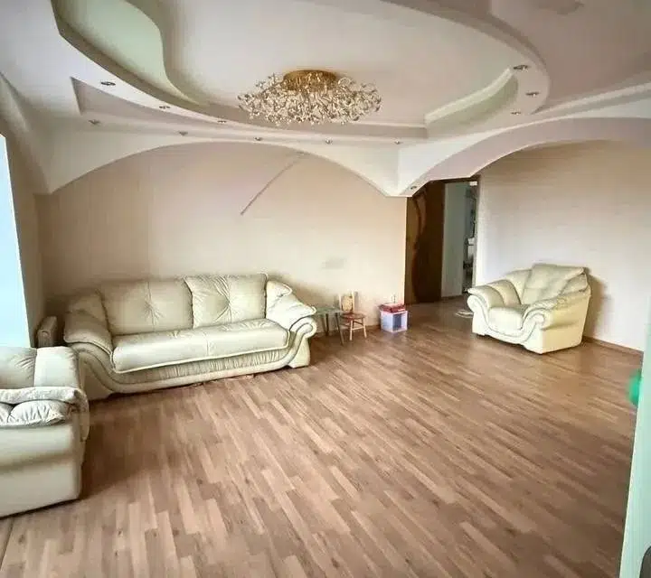 Сдаётся 3-комнатная квартира, 100 м²