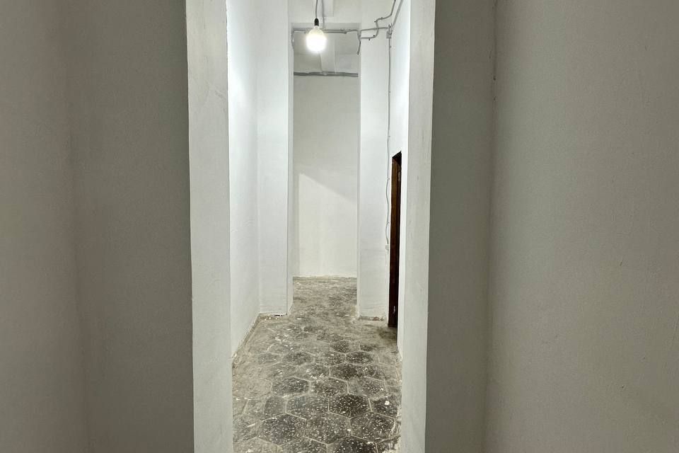 Сдаётся помещение своб. назначения, 180 м²