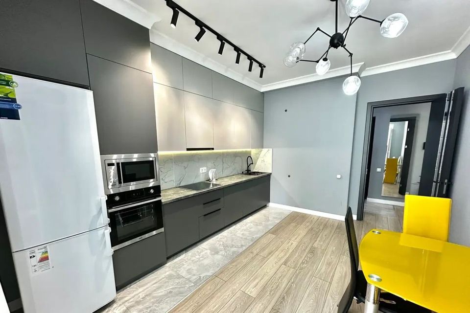 Сдаётся 2-комнатная квартира, 59 м²