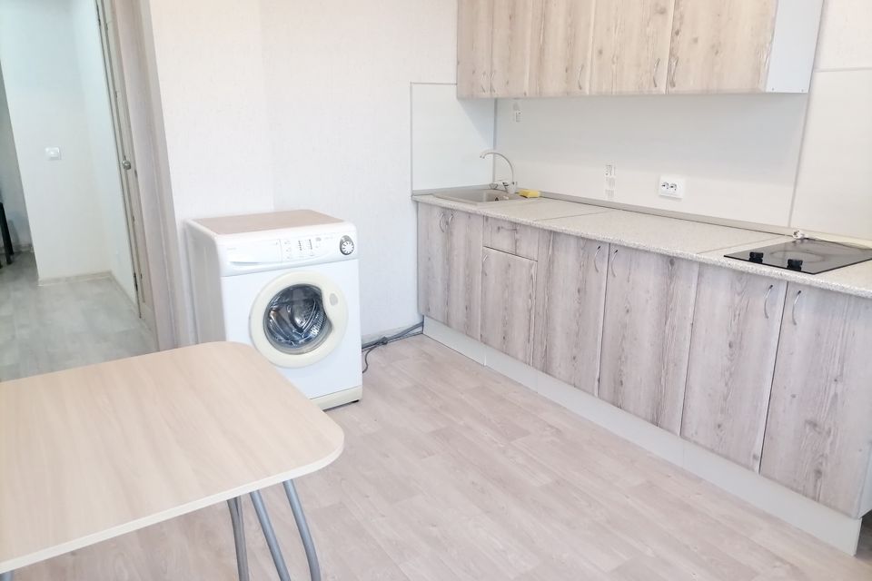 Сдаётся 1-комнатная квартира, 40 м²