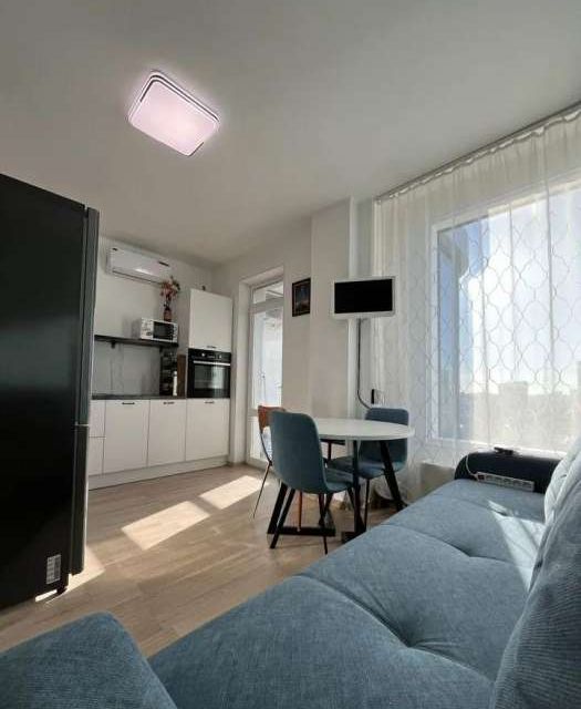 Сдаётся 1-комнатная квартира, 50 м²